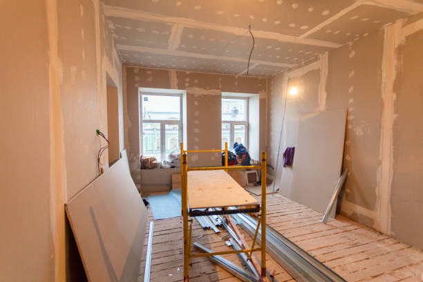 Asbestos and Lead Testing During Mold Inspection in Kensett, AR